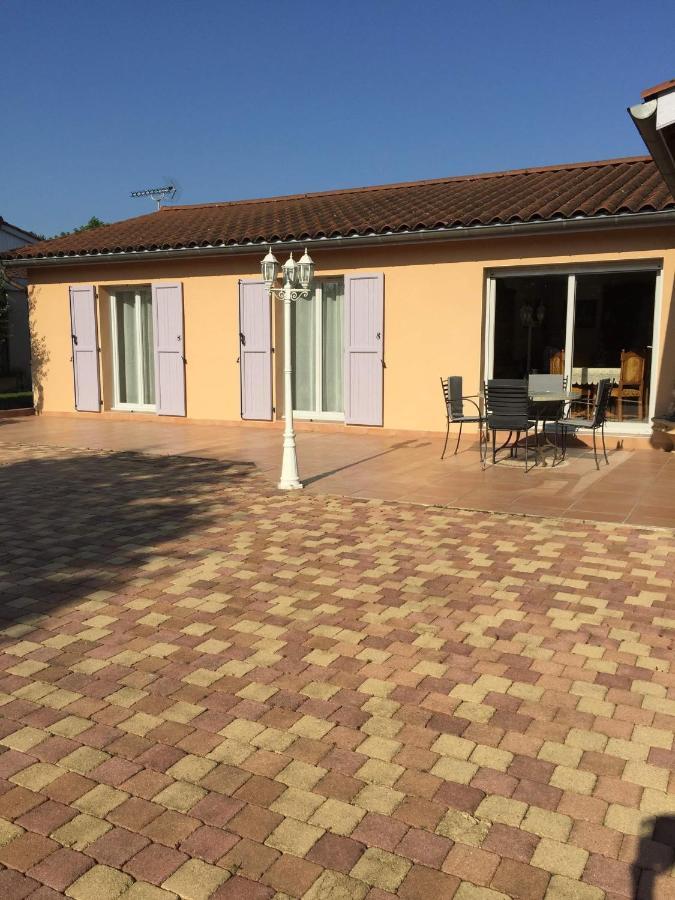 Chambres D'Hotes Chez Coco Saint-Georges-de-Reneins Buitenkant foto